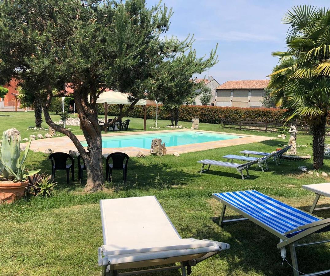 B&B La Zampa Pieve Otto Ville Екстер'єр фото